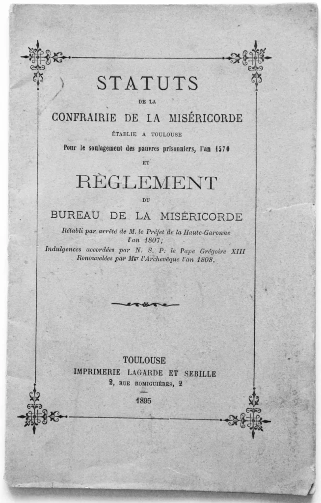 Photos noir et blanc Statuts de la Miséricorde, réédition 1895.